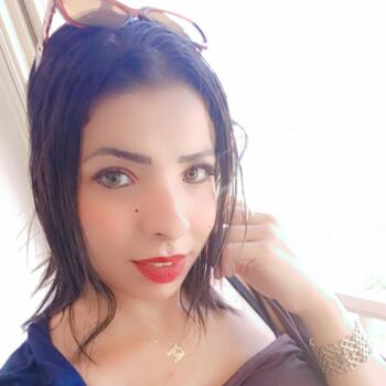 Babysitter in Medina: Maryam