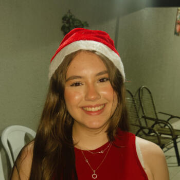 Babysitter Goiânia: Gabriella