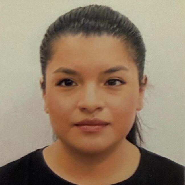 Babysitter in Madrid: Yessenia Katerine