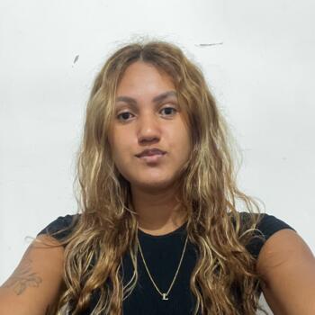 Babysitter in Guarujá: Lizandra