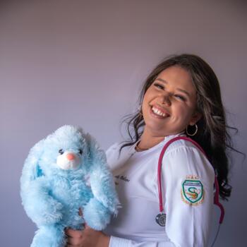 Babá em Indaiatuba: Emily poliana