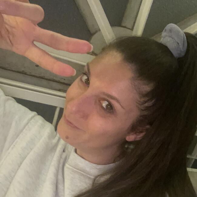 Lavoro per babysitter a Montauro: Marika