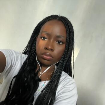 Babysitter in Saint-Germain-en-Laye: Arianna