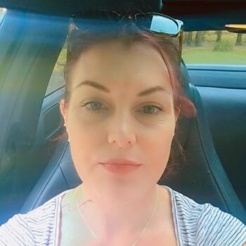 Babysitter in Central Coast: Kate