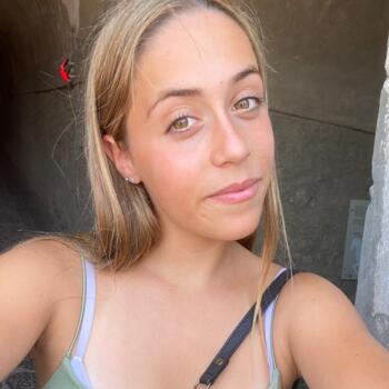 Babysitter Aix-en-Provence: Charlotte