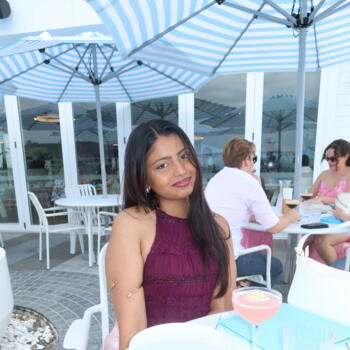 Babysitting job in Brisbane: babysitting job Lasya