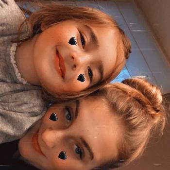 Babysitter in Genkerhei: Emily