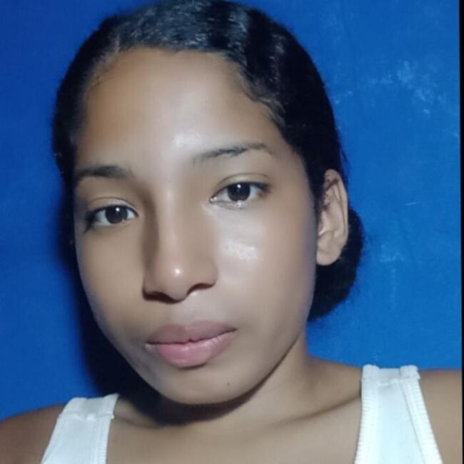 Babysitter in Playa Leona: Daynir