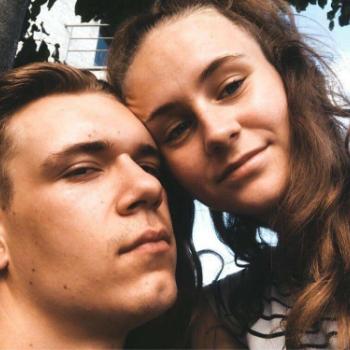 Barnvakt i Sint-Ulriks-Kapelle: Brian