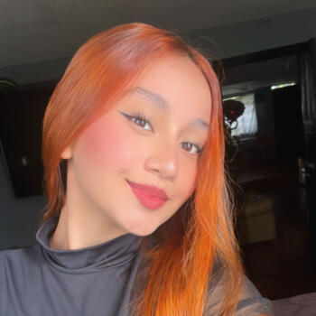Babysitter in Nobsa: Juliana