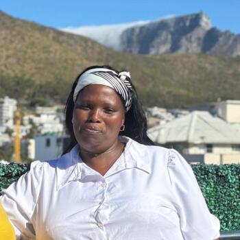Babysitter in Cape Town: Neliswa