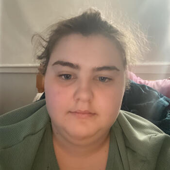 Babysitter in Melbourne: Madison