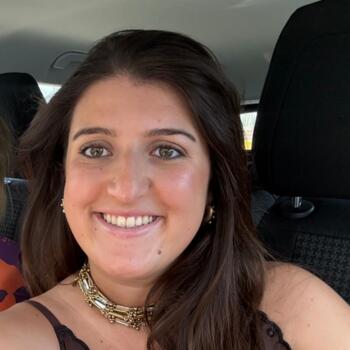 Babysitter em Moura: Mariana