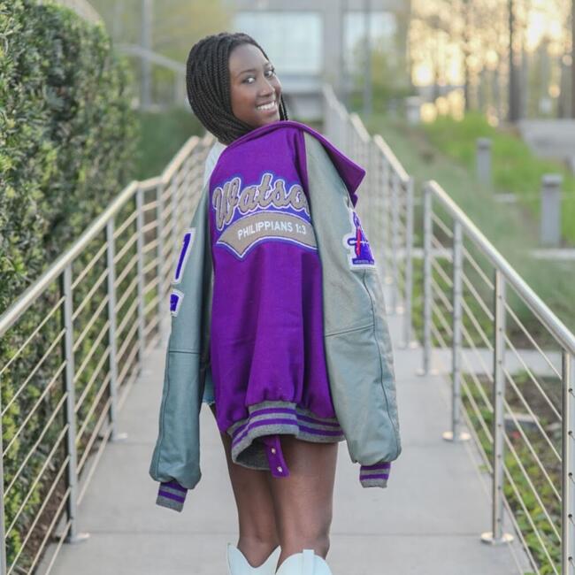 Babysitter in Houston: Daisy