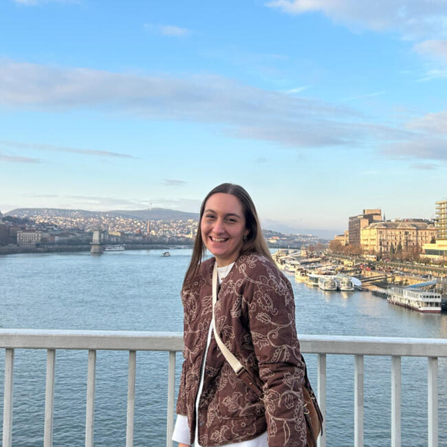 Babysitter in Sydney: Aroa
