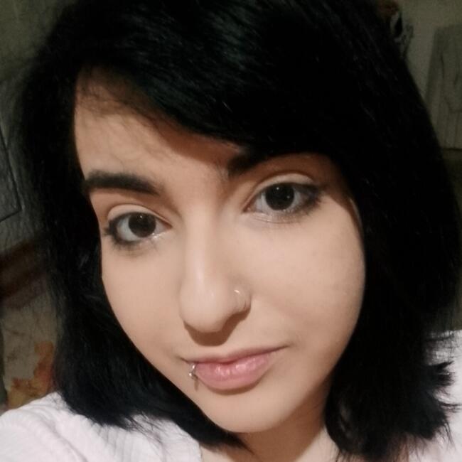 Babysitter in Caltagirone: Giulia