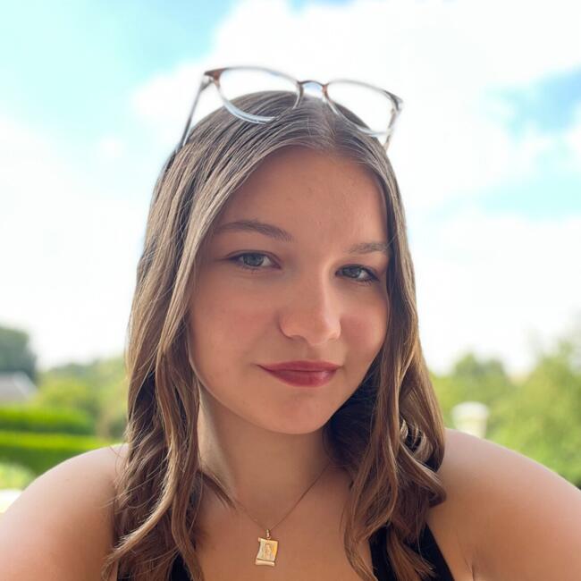 Babysitter in Amiens: Marine