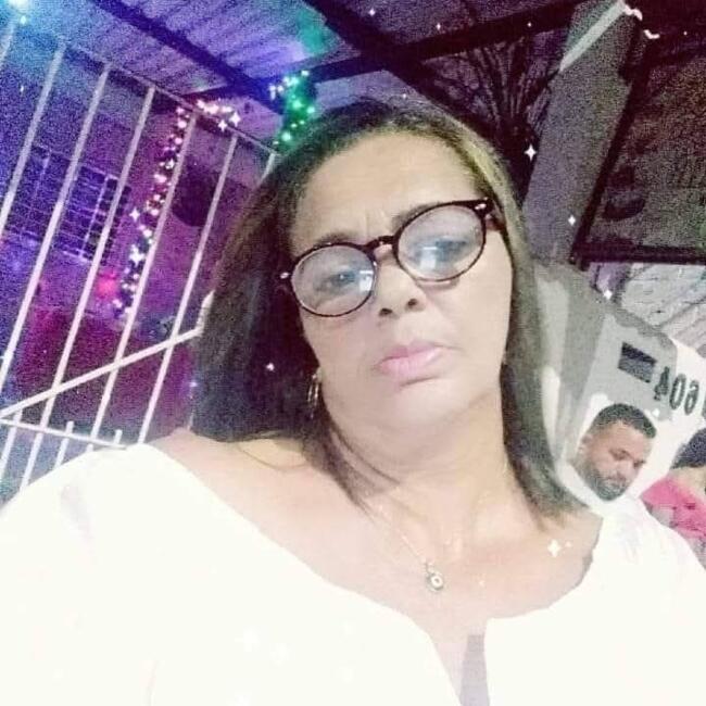 Babá em Recife: Luciana