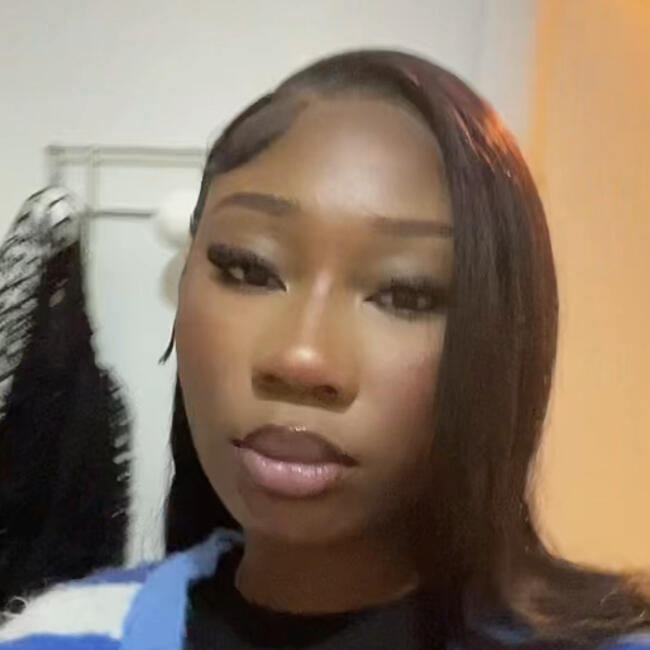 Babysitter in Bourgoin-Jallieu: Samantha