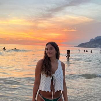 Babysitter in La Plata: Lucia