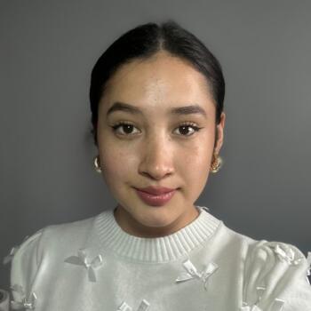 Babysitter Jersey City: Vicky