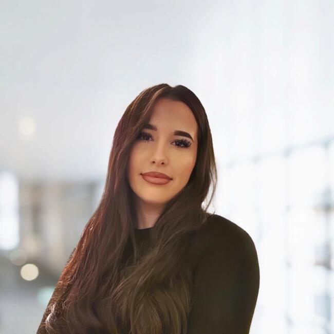 Babysitter in Les Ulis: Loane