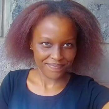Babysitter in Nairobi: Elizabeth
