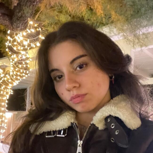 Babysitter a Afragola: Enza