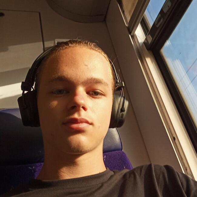 Babysitter in Bauvin: Olivier