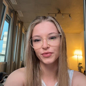 Nanny in Zürich: Cara