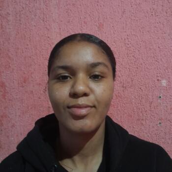 Babá Rio de Janeiro: Rebeca