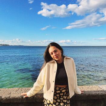 Babysitter in Sydney: Valentina