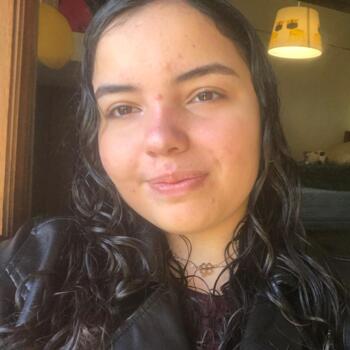 Babysitter in Matosinhos Municipality: Andreia