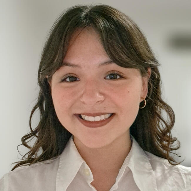 Babysitter in Barcelona: Leslie Yaré