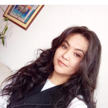 Niñera en Jacobo Hunter: Yamina