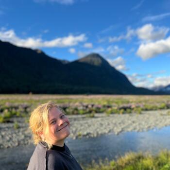 Babysitter Brooklyn: Annie