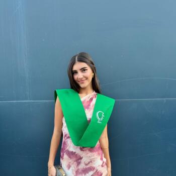 Babysitter in Mairena del Aljarafe: Inés