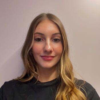 Babysitter in Porto: Inês