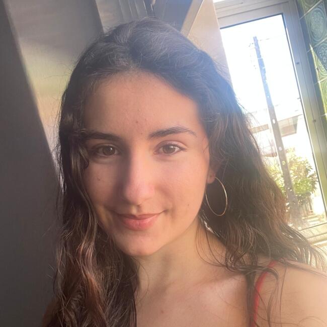 Babysitter in Albufeira: Laura