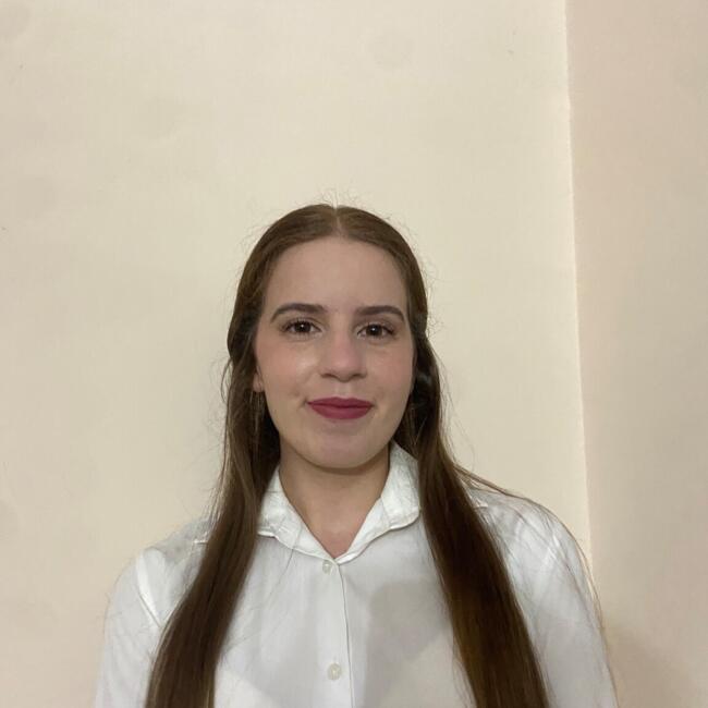 Babysitter in Roriz (Distrito de Braga): Lara