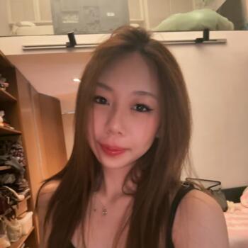 Babysitter in Singapore Island: Ariel