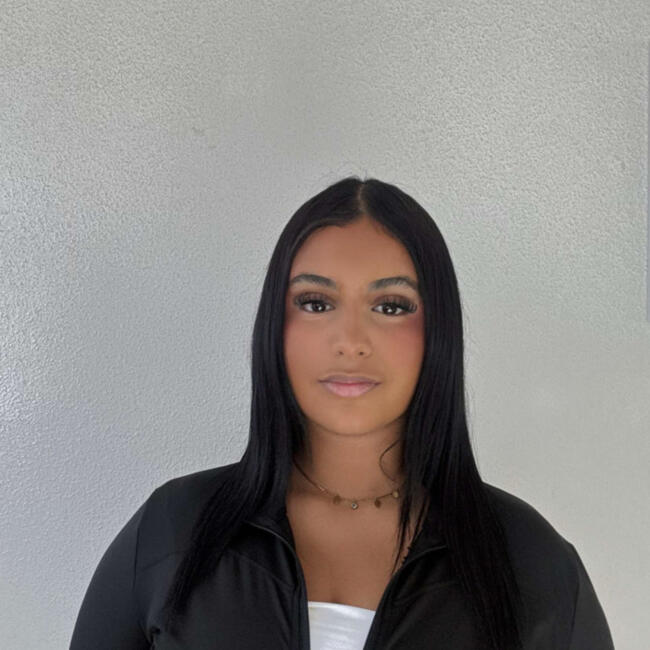 Babysitter in Saint-Priest: Maysane