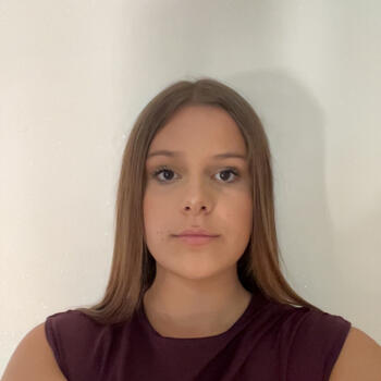Baby-sitter Loon-Plage: Maëlle