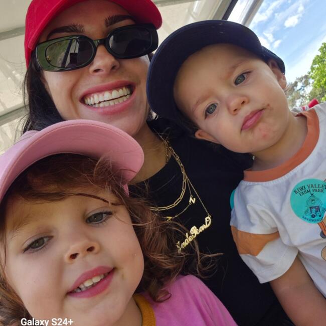 Babysitter in Auckland: Jade