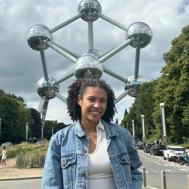 Babysitter in Anderlecht: Yoelis Rojas