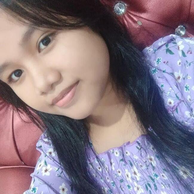 Babysitter di Kota Ambon: Geby