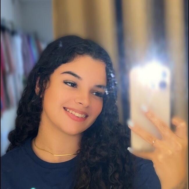 Babá em Garopaba: Raihine