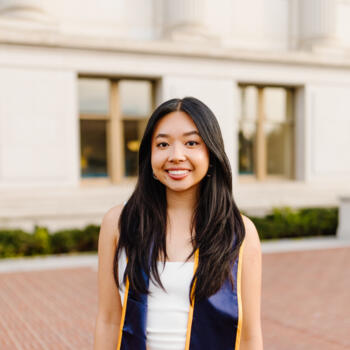 Babysitter in Los Angeles: Perry