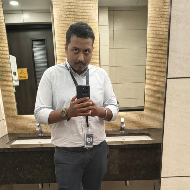 बंगलौर में बेबीसिटिंग की नौकरी: Vignesh