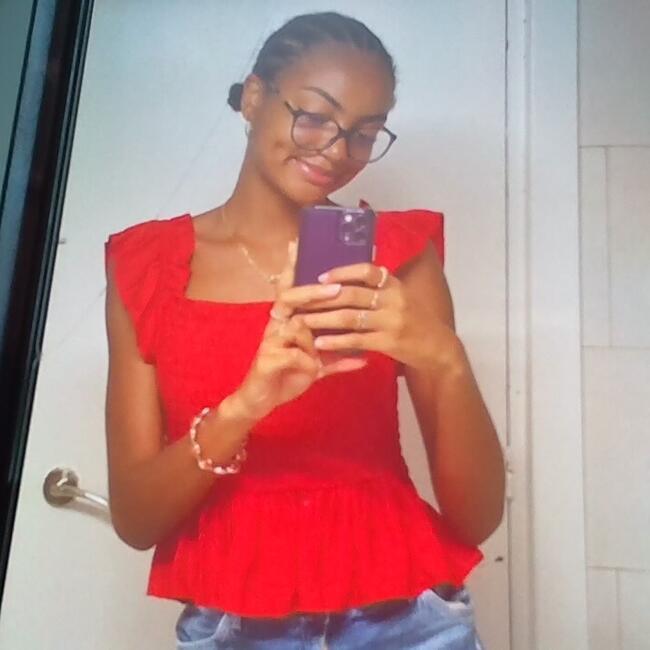 Babysitter in Antony: Alyah